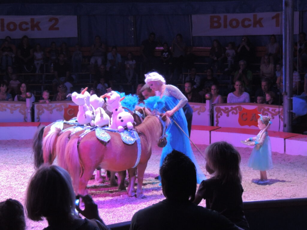 Circus Alberti doet Nederland aan, komt dat zien!