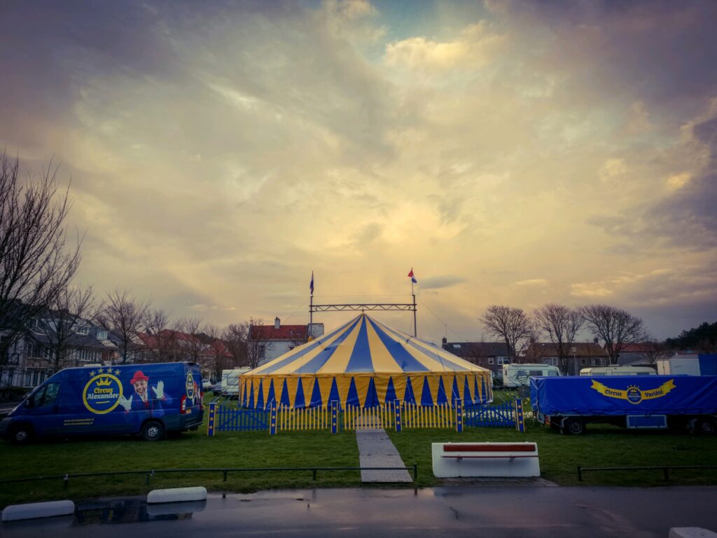 Circus Alexander begint tournee