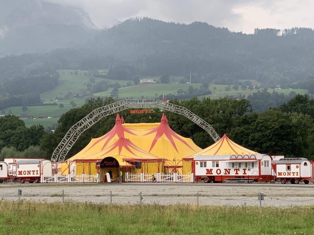 Circus Monti