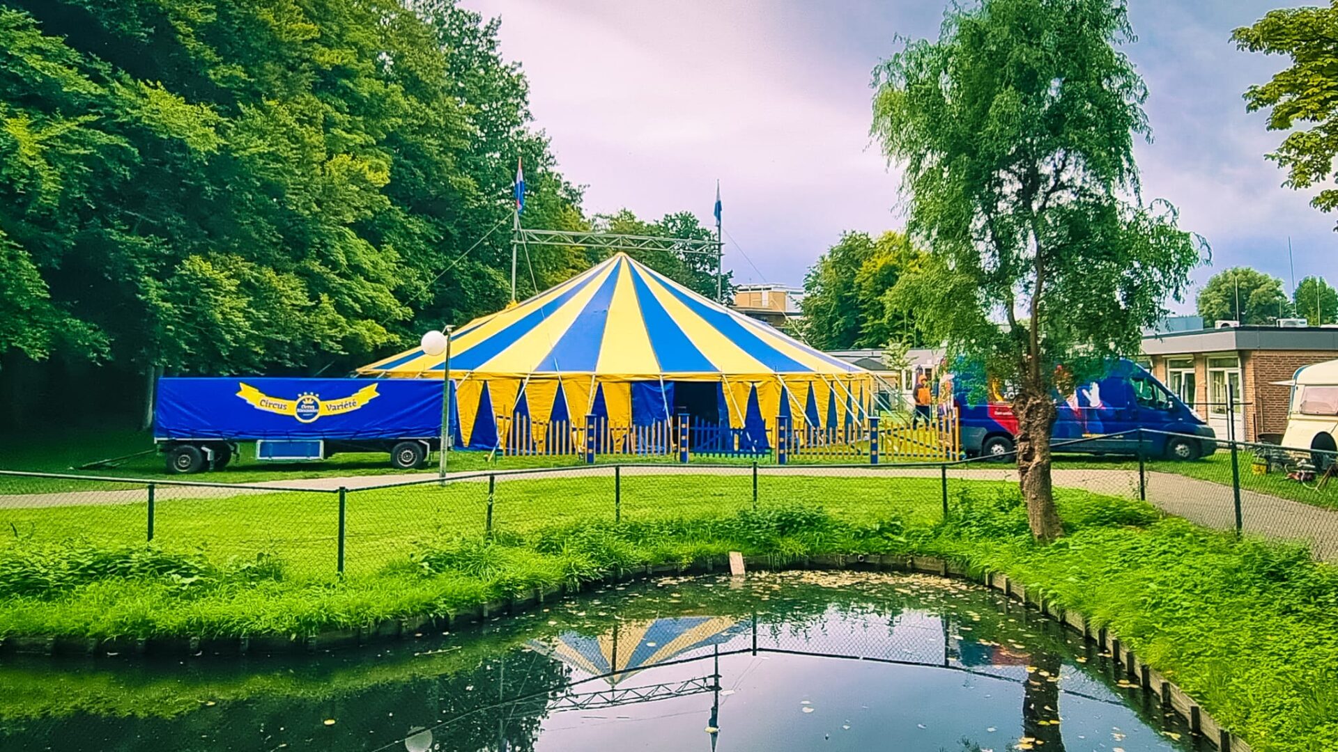 Circus in de Zorg bezoekt de Wilbert in Katwijk