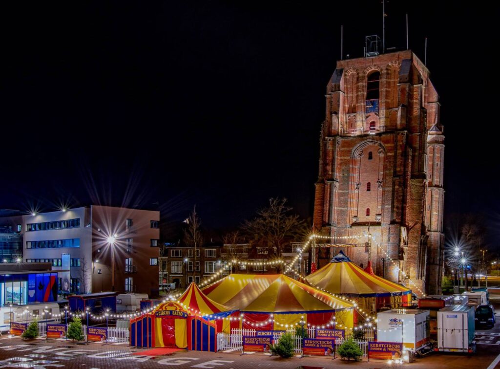 Verslag | Kerstcircus Sander & Friends voor de 11de keer in Leeuwarden en Sneek.