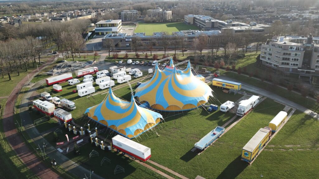 KerstCircus Etten-Leur blij met uitbreiding stroomvoorziening