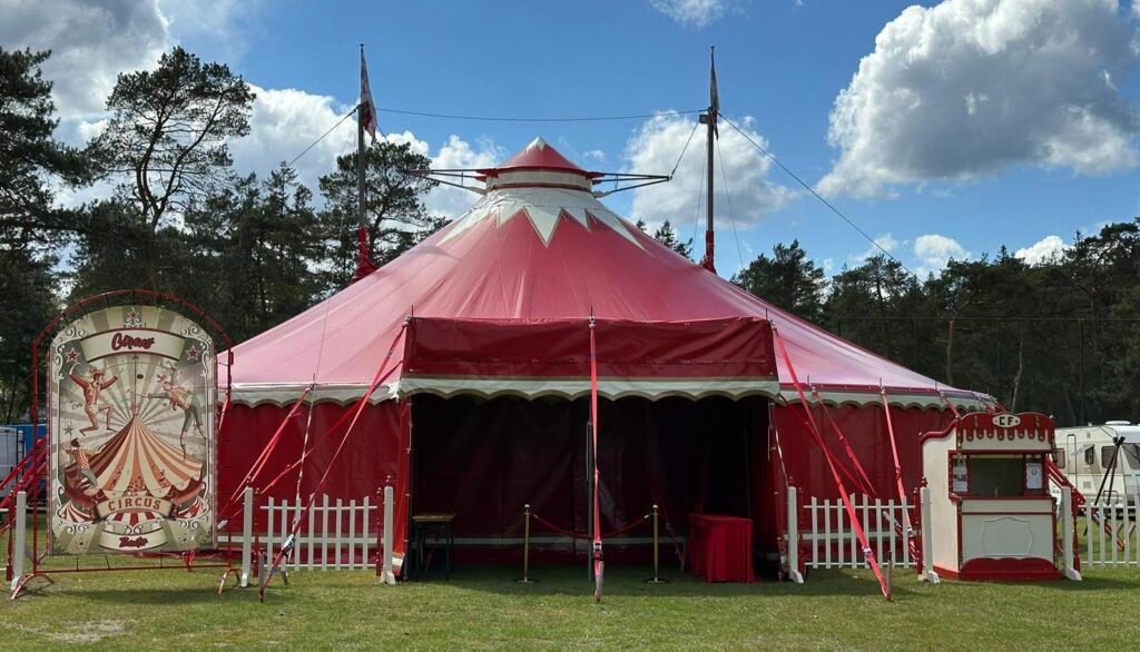 Theater Circus Fantâsia tourt in de zomer van 2024 met ‘Splash’