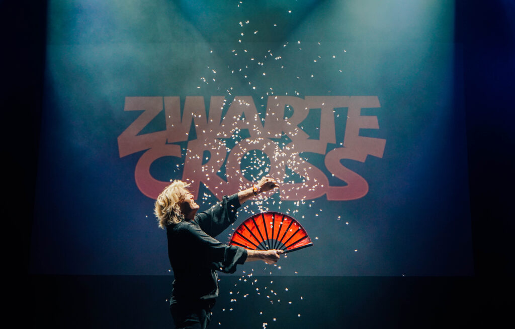 Circus op Zwarte Cross | ‘Make schik not war’ met o.a. Hans Klok en Circus Fantasia
