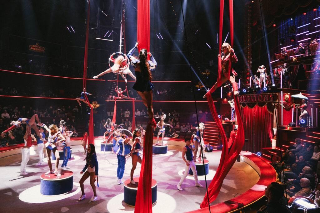 Recensie: ‘SPECTACULAIRE’ – Cirque d’Hiver Bouglione op zijn best