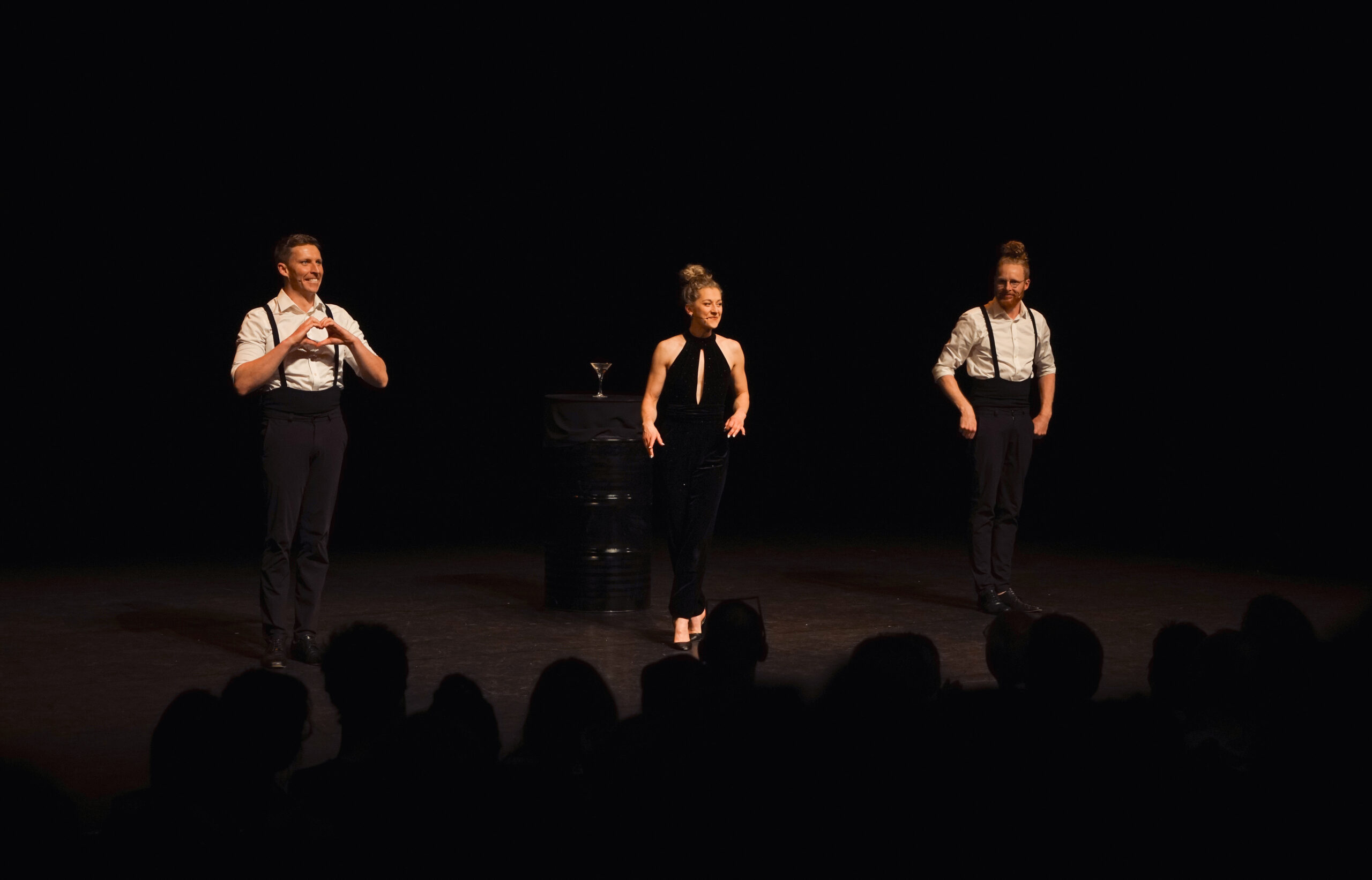 Recensie: ‘Rise of the Olive’ van Laser Kiwi (Circusstad Festival 2025) – energiek circustheater voor een nieuwe generatie
