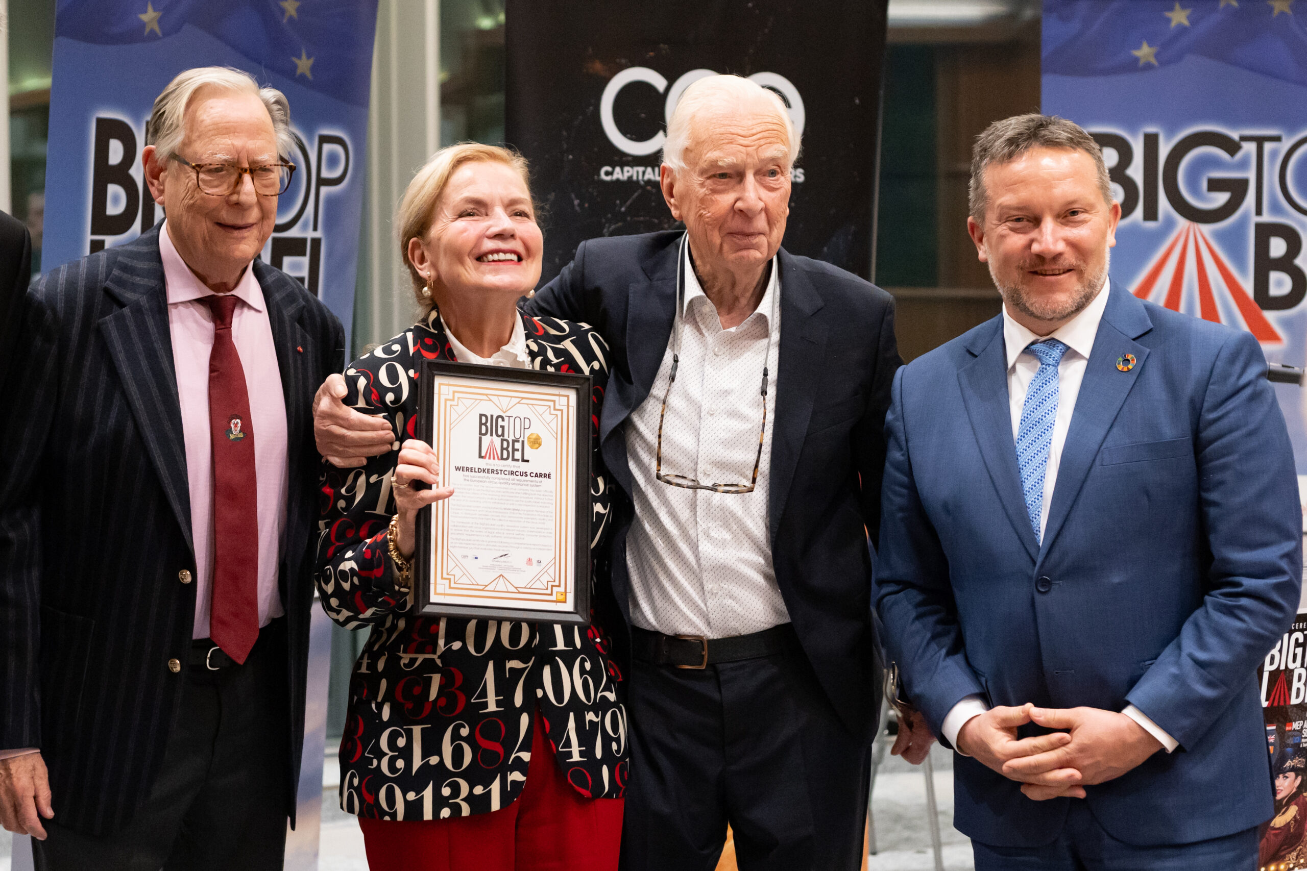 Europese eer voor Henk van der Meijden en het Wereldkerstcircus
