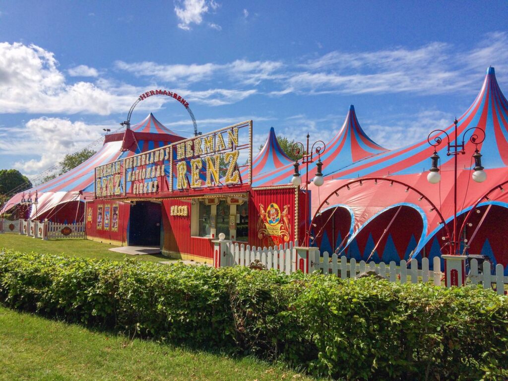 Vandaag: tien jaar geleden viel het doek voor Circus Herman Renz