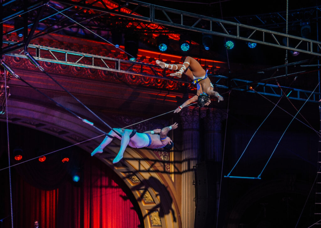 Wereldkerstcircus deelt eerste beelden van nieuwe voorstelling