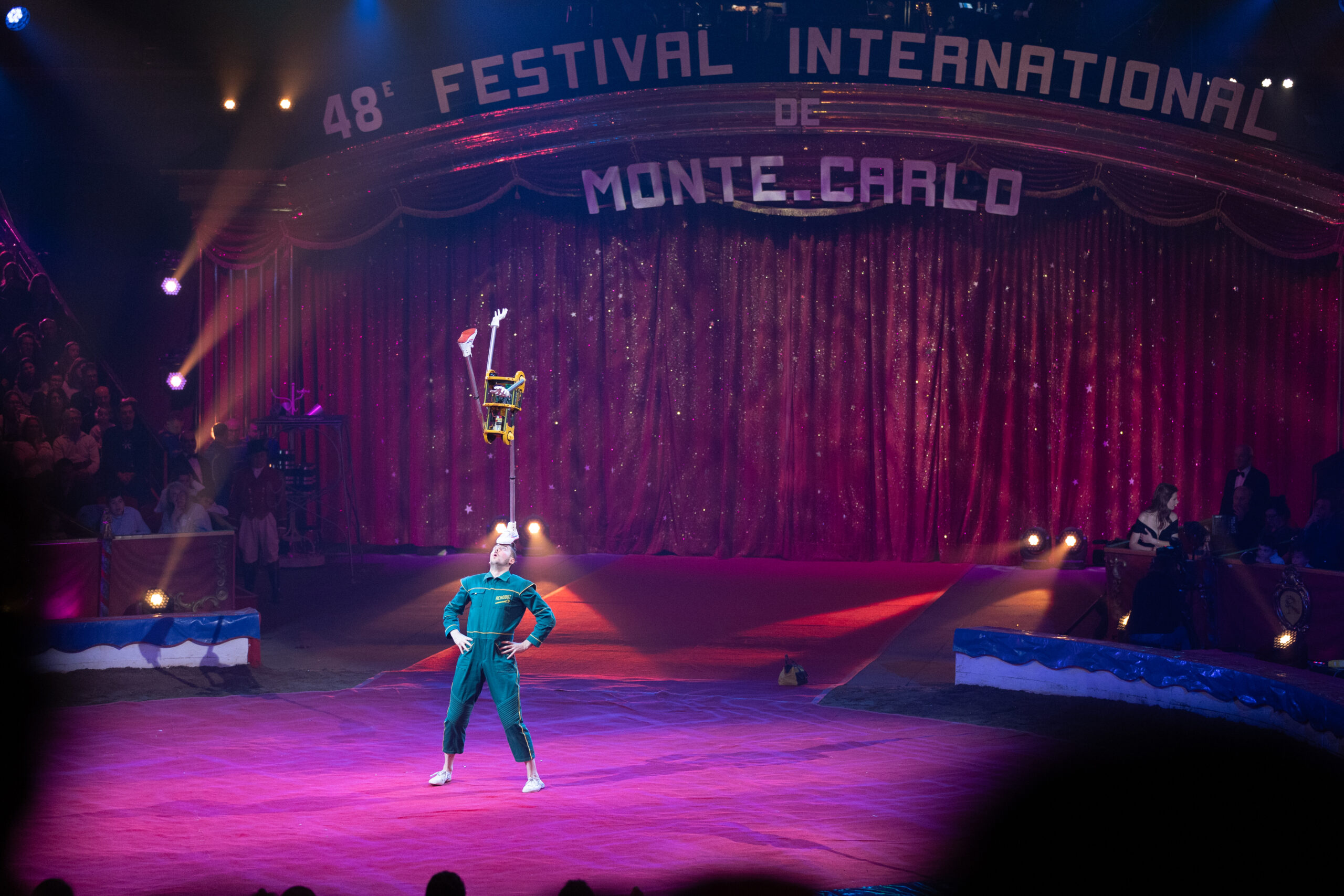 Interview met Daniel Simu over zijn ‘Acrobot’ op het Circusfestival van Monte Carlo