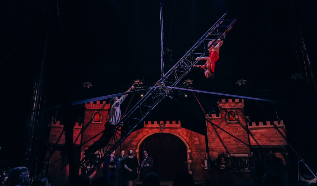 Nog tot en met maandag in Doetinchem: Circus Zanzara speelt paasvoorstellingen op De Bleek
