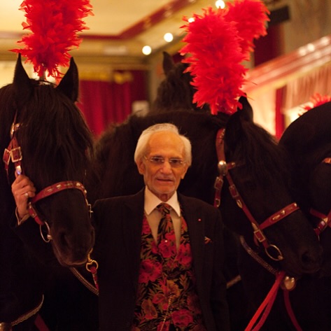 Circuswereld verliest icoon: Emilien Bouglione (1933–2026)
