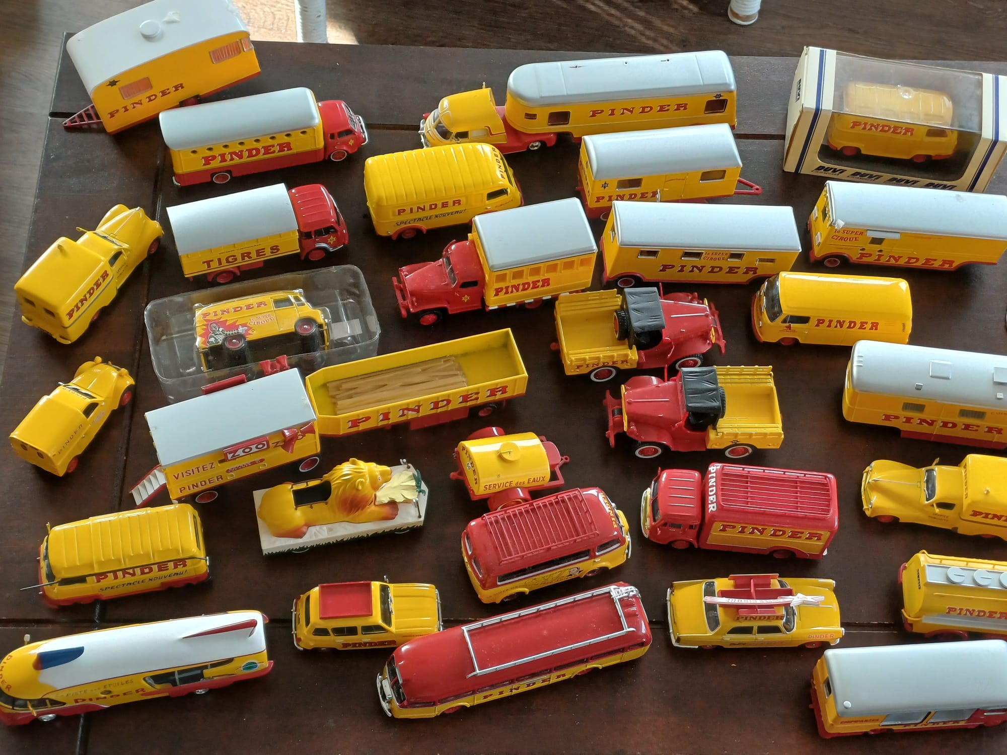 Gezocht: liefhebber voor bijzondere verzameling circus-miniaturen